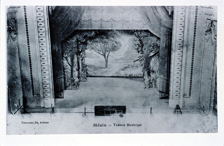 theatre avant renovation